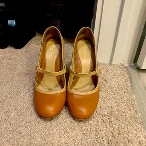 Brooks Brother’s leather heels
